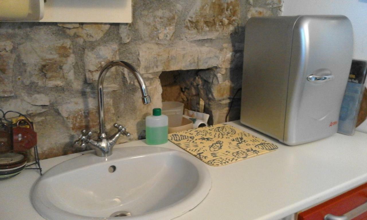 Poggio Delle Rondini Bed & Breakfast Bagnone Екстериор снимка