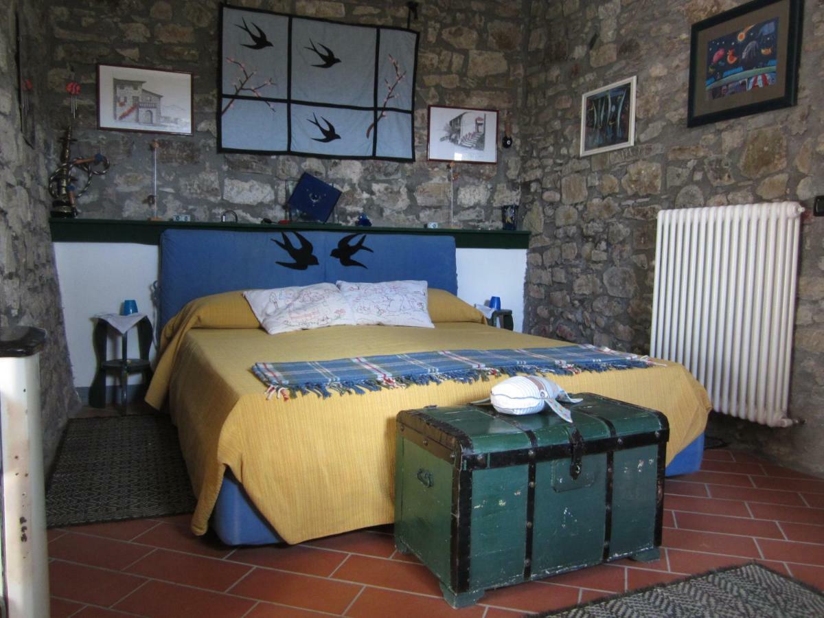 Poggio Delle Rondini Bed & Breakfast Bagnone Екстериор снимка